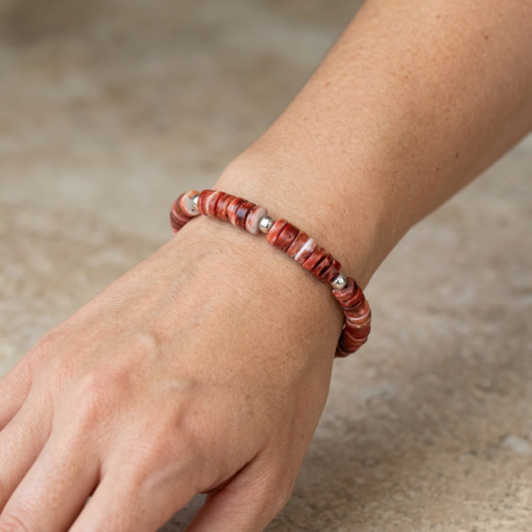 SCARLET SPHERE STRAND