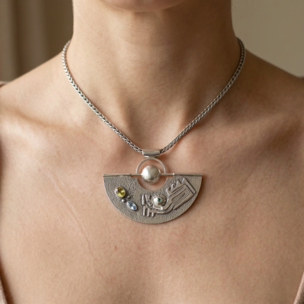 MYSTIC CRESCENT TRIAD