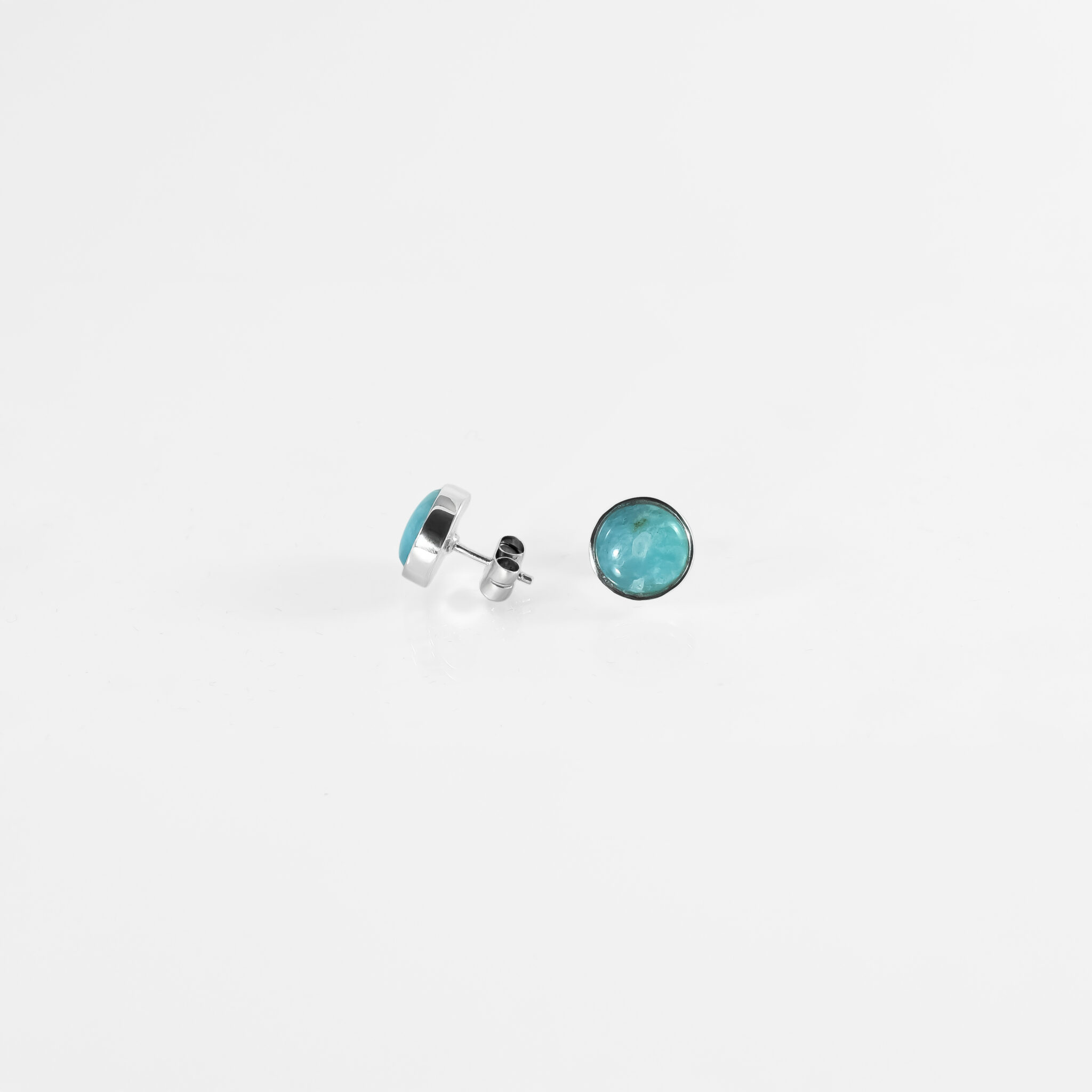 ORBITAL BOLD STUDS