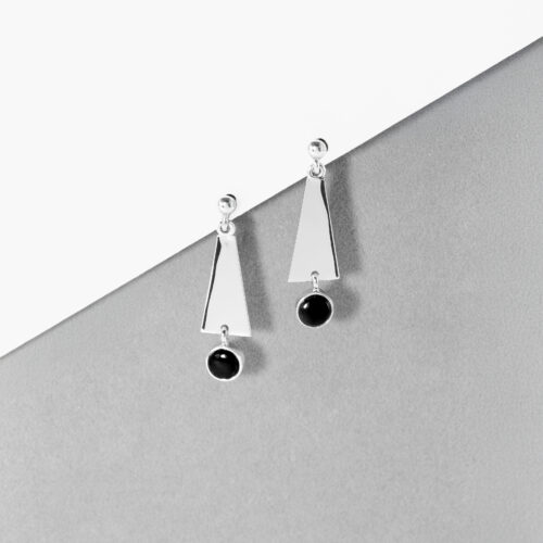 RADIANT TRIANGLE CASCADES