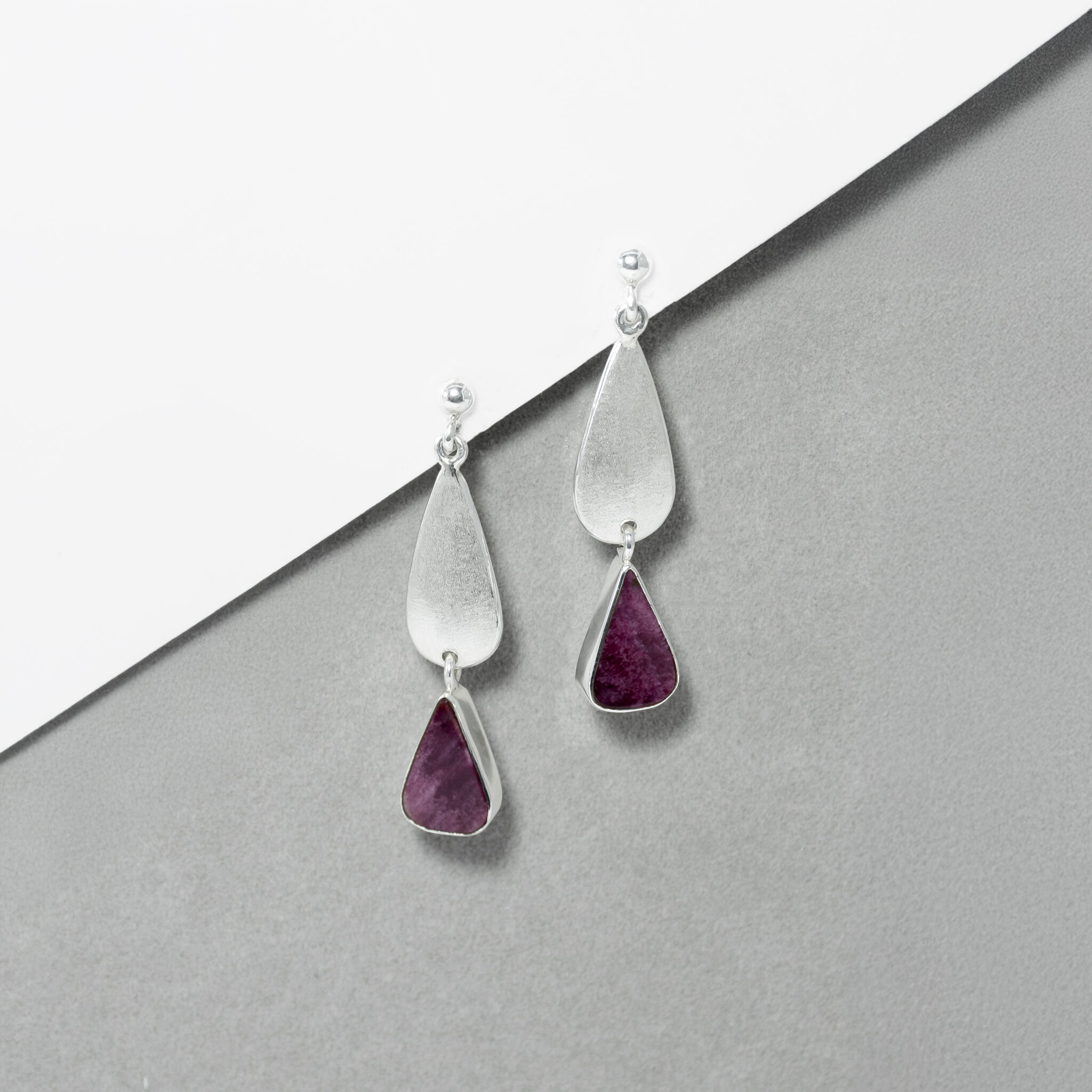 MARBLED MIST TEARDROP