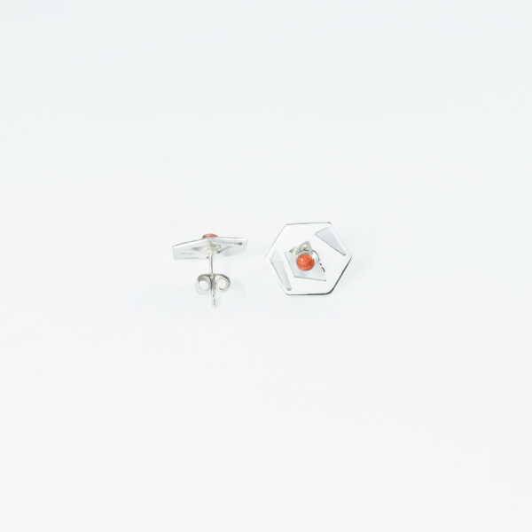 PENTAGONAL SHELL VESTIGE