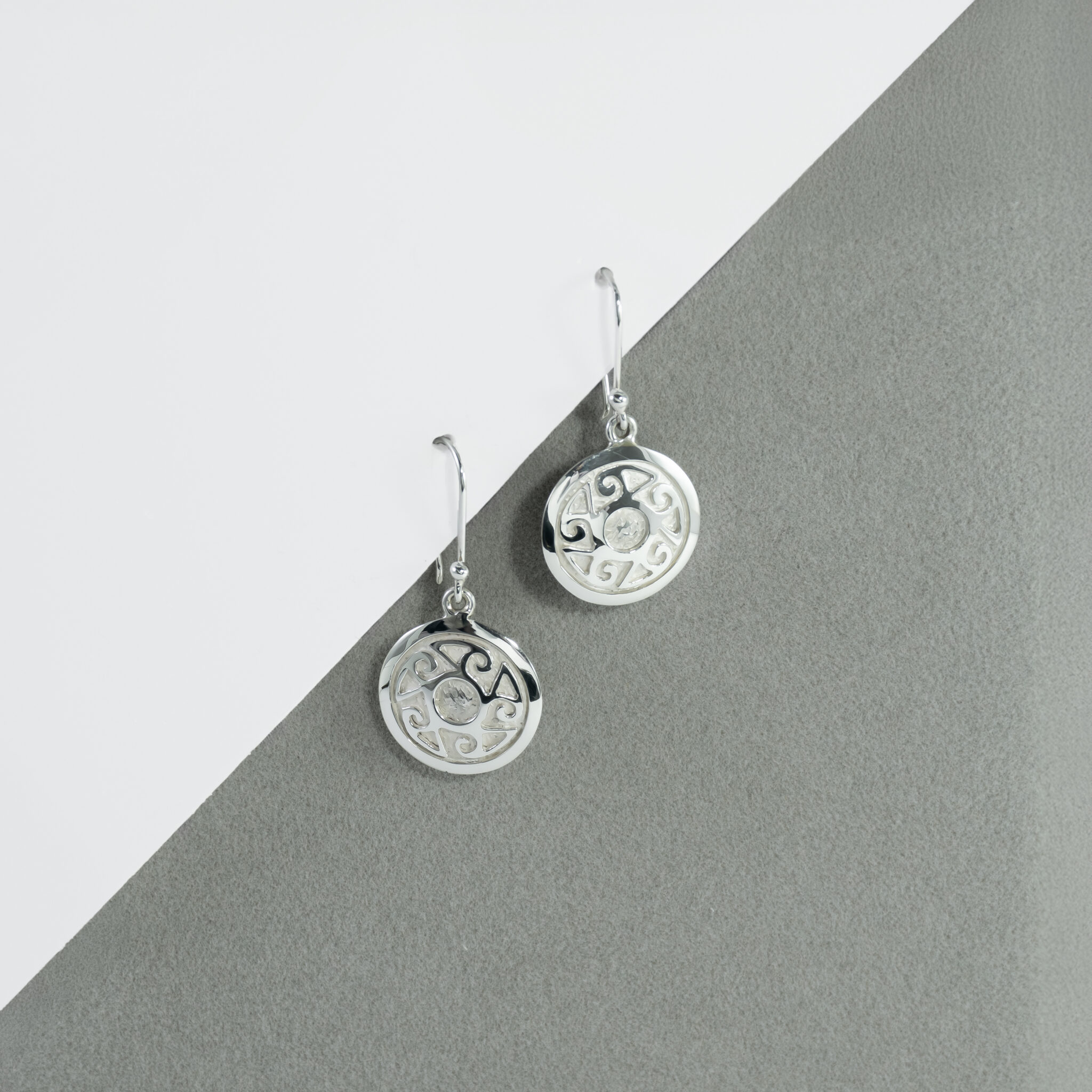 OCEANIC TERRA SYMBOL