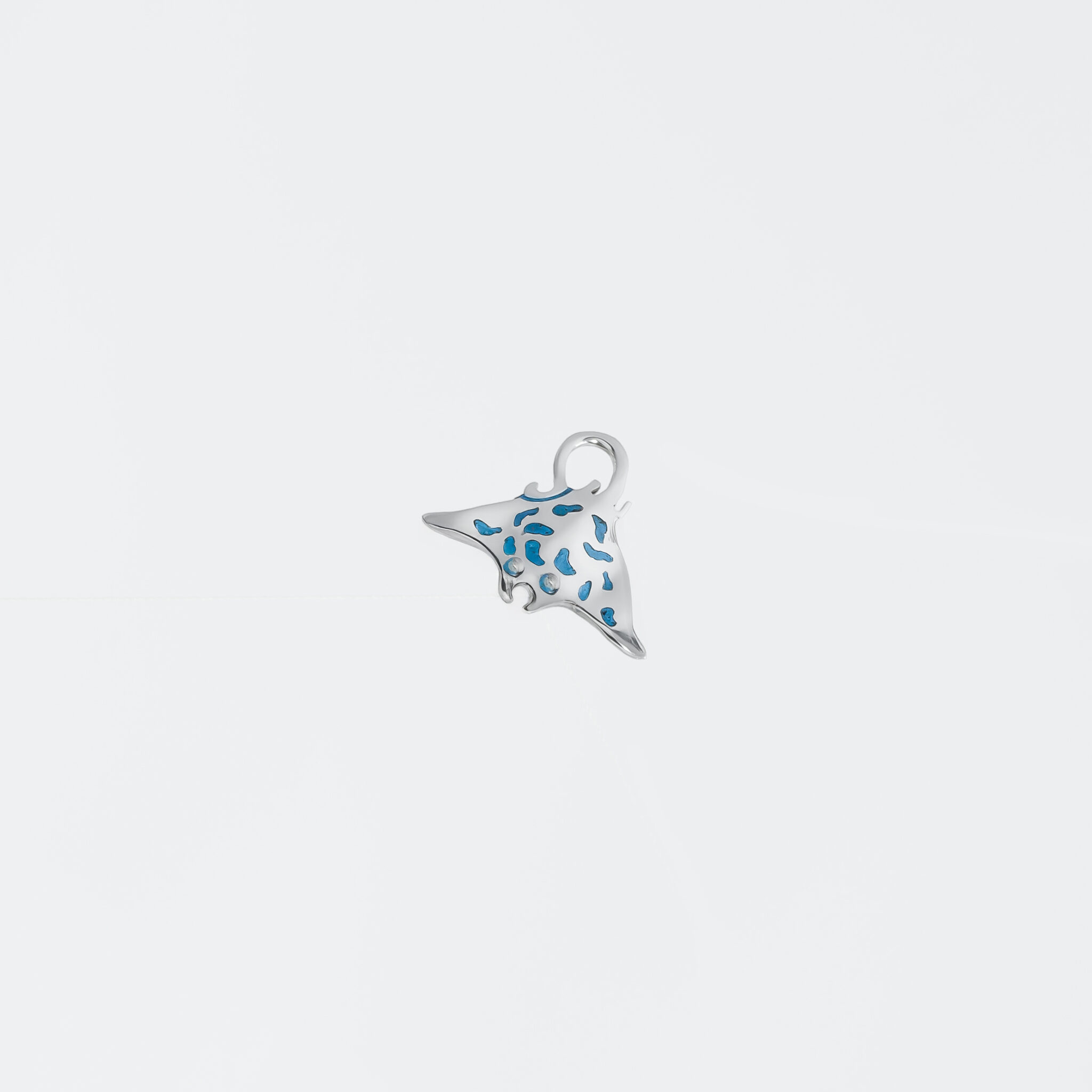 Floral Mantaray Pendant