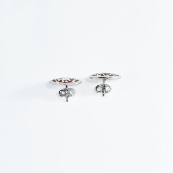 UNIVERSAL SOLAR RADIANCE