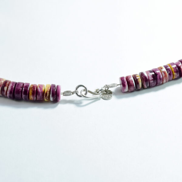 GEOMETRIC RADIANCE COLLAR