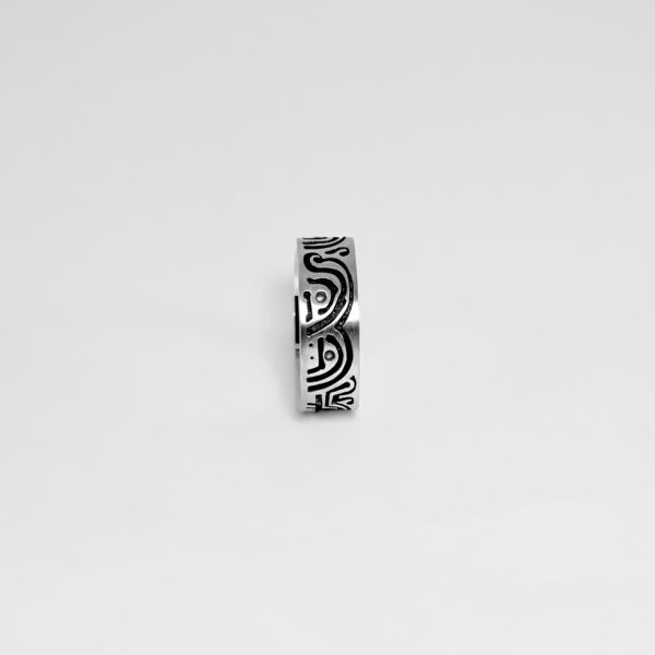 Pelican Head Minimal Band