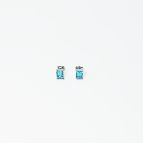 GLACIAL RADIANCE STUDS